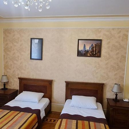Gold Wall Apartment บากู ภายนอก รูปภาพ