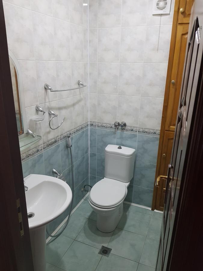 Gold Wall Apartment บากู ภายนอก รูปภาพ